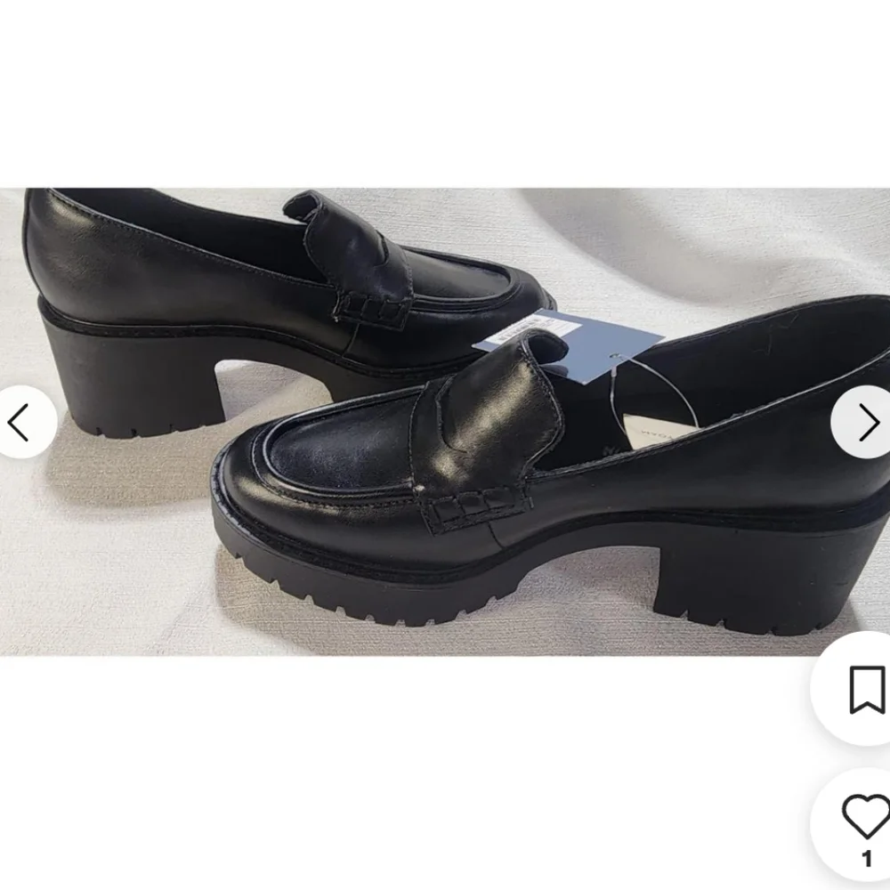 NWT Universal Thread Black Chunky Loafers with Memory Form - Picture 2 of 8